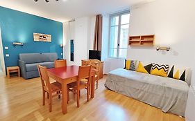 Frimousse, Studio, wifi, centre Luchon, casier à skis, ascenseur, 4 personnes